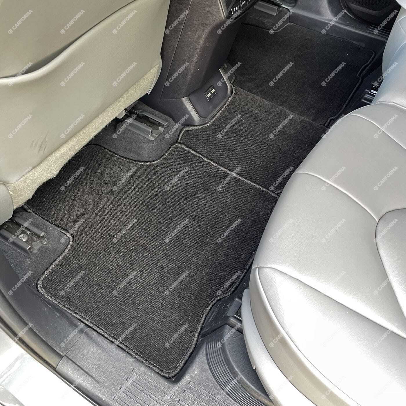 Ворсовые коврики на Toyota Crown Kluger 2021&nbsp;-&nbsp;2025 в Мурманске