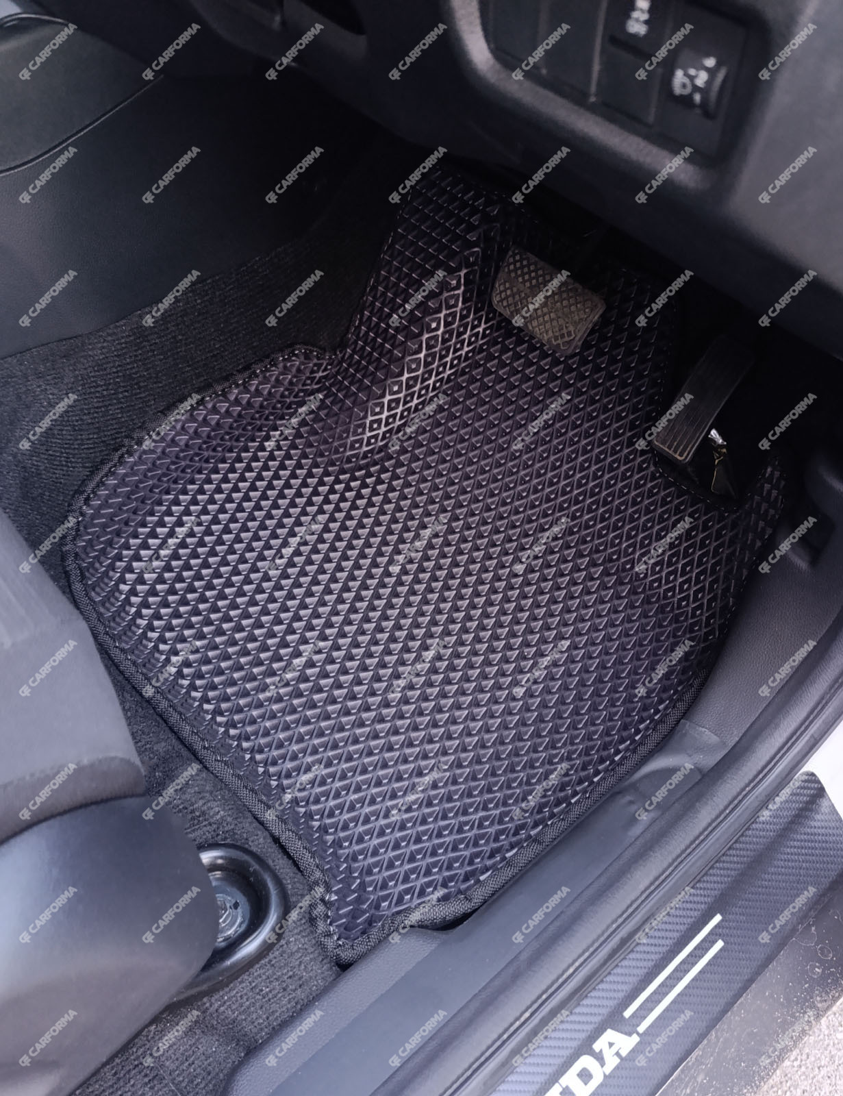 Коврики на Honda WR-V III 2023&nbsp;-&nbsp;2025 в Мурманске