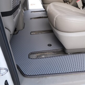 Ворсовые коврики на KIA Carnival III 9 мест и 11 мест 2014 - 2021 в Мурманске Ворсовые коврики на KIA Carnival III 9 мест и 11 мест 2014 - 2021 в Мурманске