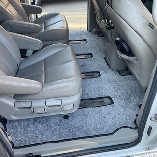 EVA коврики на KIA Carnival III 7 мест 2014 - 2021 в Мурманске EVA коврики на KIA Carnival III 7 мест 2014 - 2021 в Мурманске