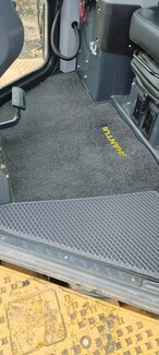 Коврики на Спецтехника Бульдозер Shantui DH24B3 XL  в Мурманске
