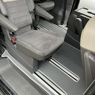 EVA коврики на Volkswagen Multivan (T7) 2021&nbsp;-&nbsp;2026 в Мурманске