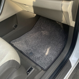 EVA коврики на KIA Carnival IV 8 мест 2020 - 2025 в Мурманске EVA коврики на KIA Carnival IV 8 мест 2020 - 2025 в Мурманске