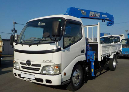 Ворсовые коврики на Hino 300 I узкая кабина 1999 - 2015 в Мурманске
