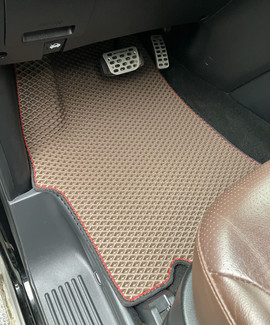 Коврики на Hyundai H1 II 2007 - 2022 в Мурманске