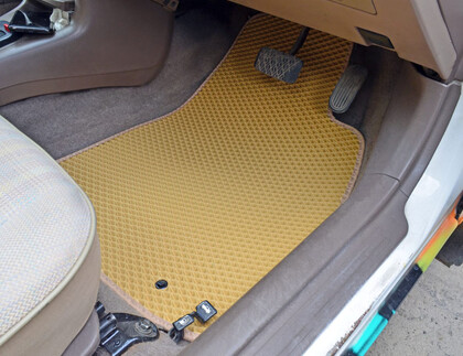 Ворсовые коврики на Toyota Corsa (L50) 1994 - 1999 в Мурманске